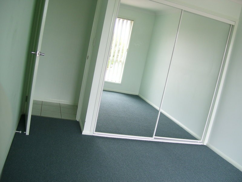 18 Tallow Court, Sandstone Point QLD 4511