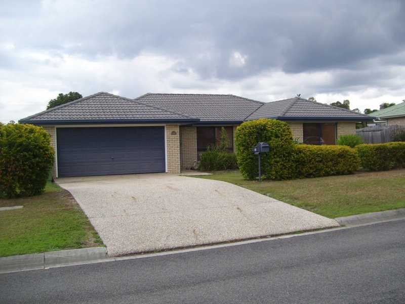 5 Amie Louise Place, Bellmere QLD 4510