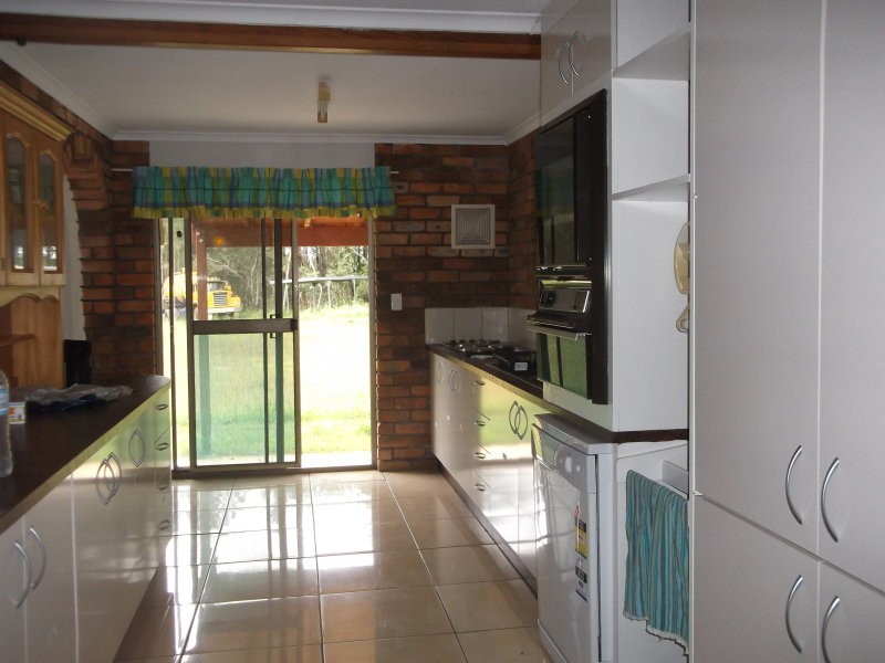 344 Caboolture River Road, Upper Caboolture QLD 4510