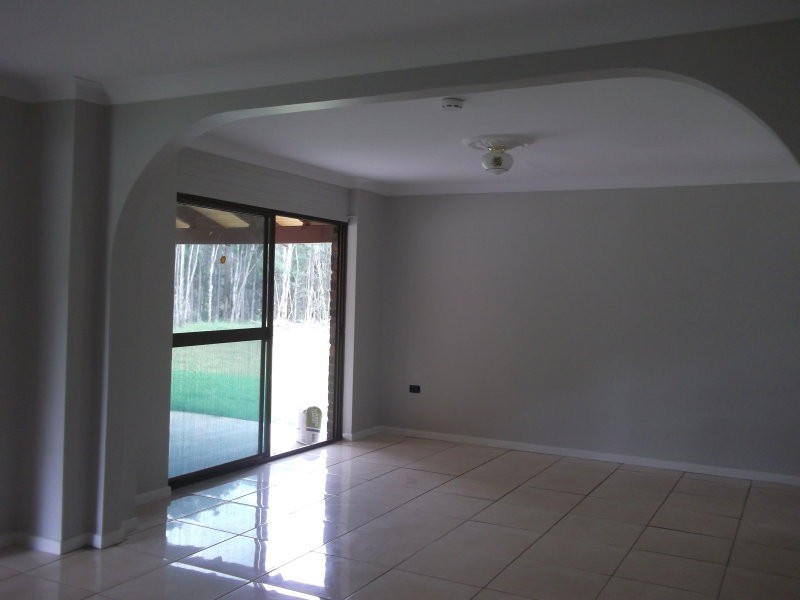 344 Caboolture River Road, Upper Caboolture QLD 4510