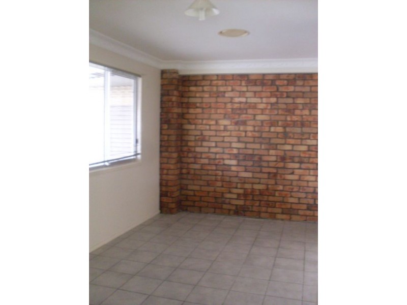 43 Moatah Drive, Beachmere QLD 4510