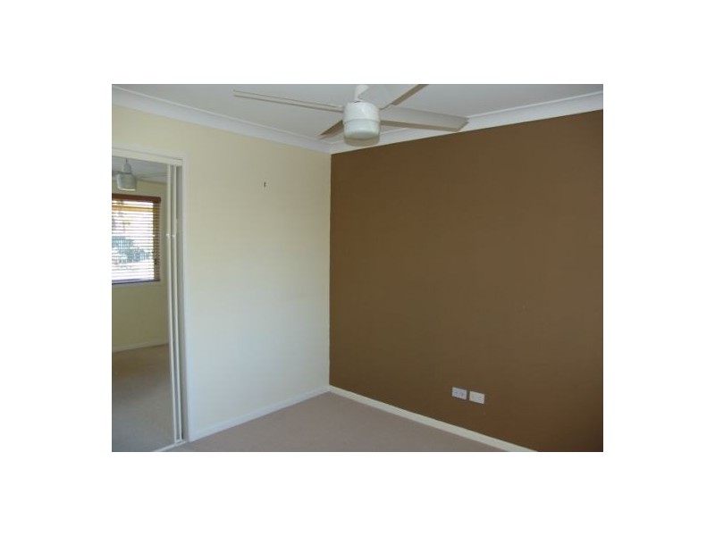 28 Summerfields Drive, Beachmere QLD 4510