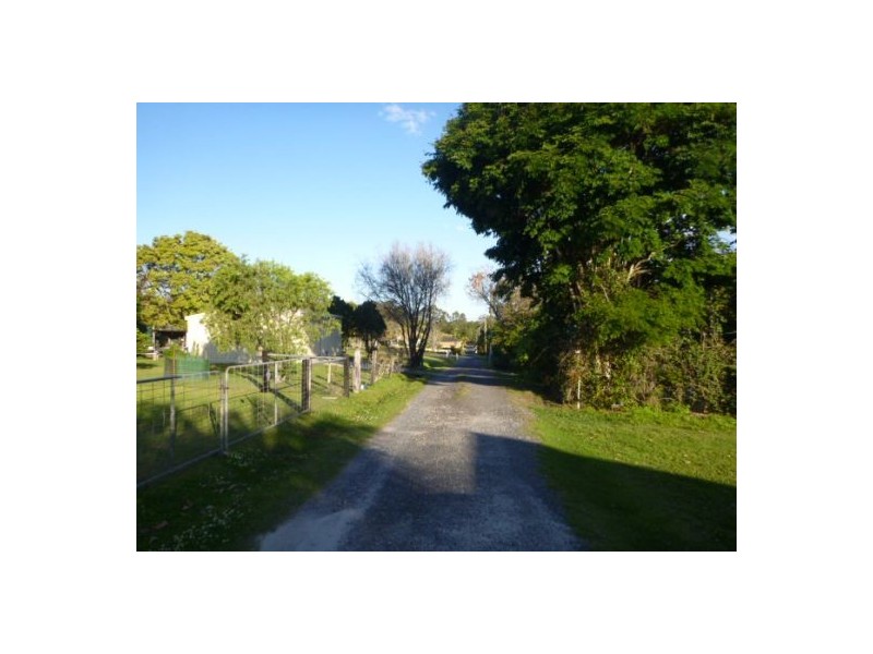 42 River Lane, Woombah NSW 2469