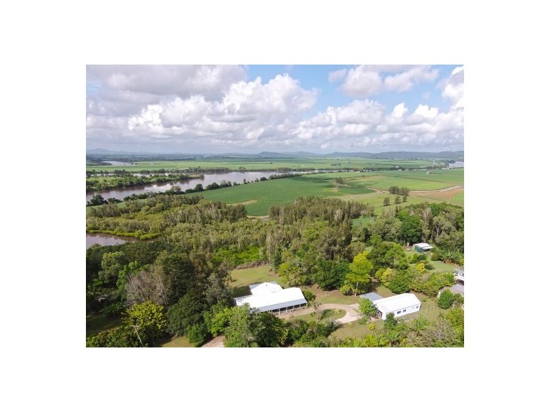 11 Island View Road, Woombah NSW 2469