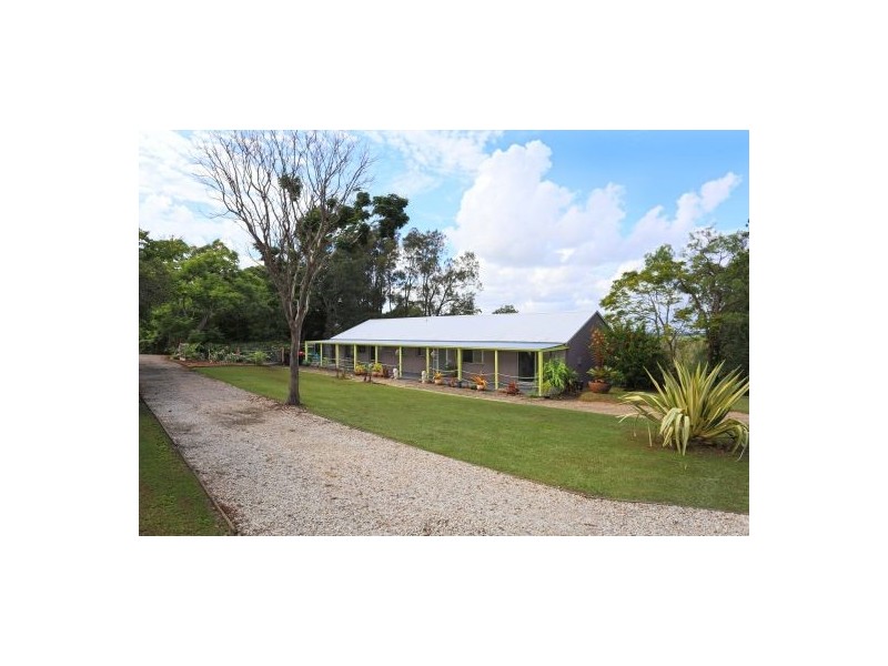 11 Island View Road, Woombah NSW 2469