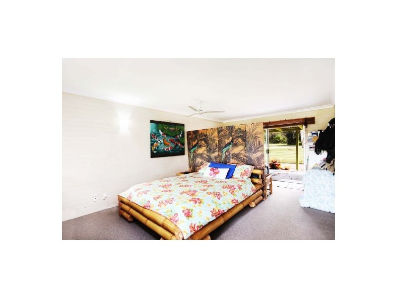 11 Island View Road, Woombah NSW 2469