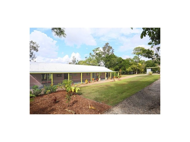11 Island View Road, Woombah NSW 2469