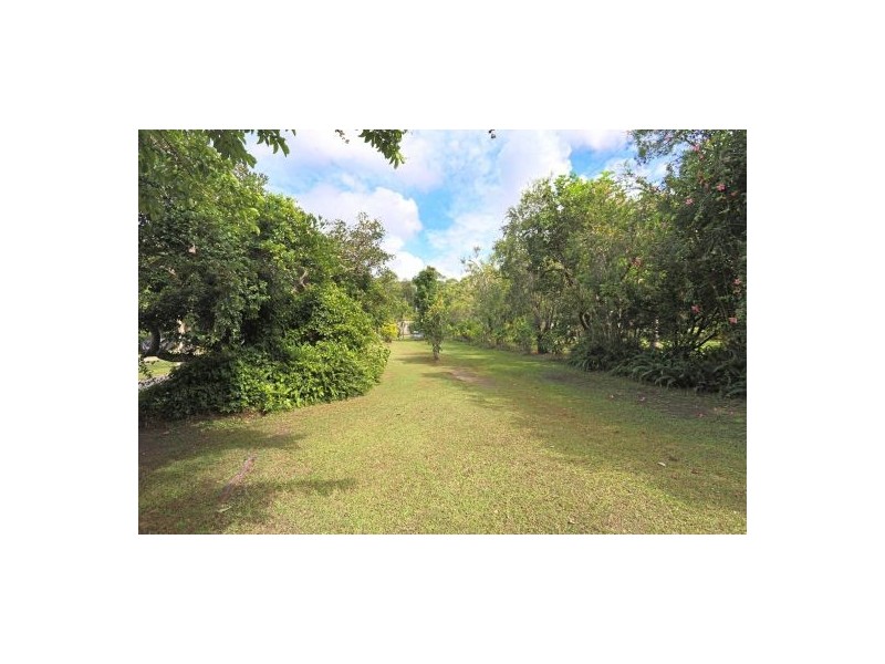 11 Island View Road, Woombah NSW 2469