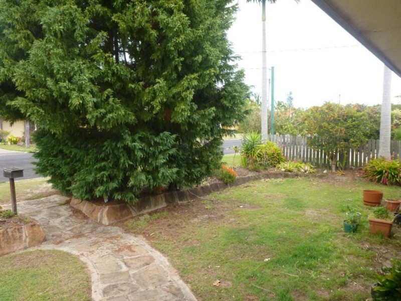 35 Hammond, Iluka NSW 2466