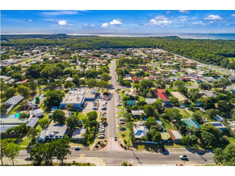 33 Charles Street, Iluka NSW 2466