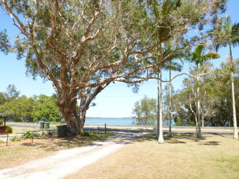 26 Marandowie Drive, Iluka NSW 2466