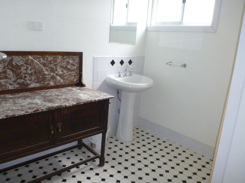 12 Marandowie Drive, Iluka NSW 2466