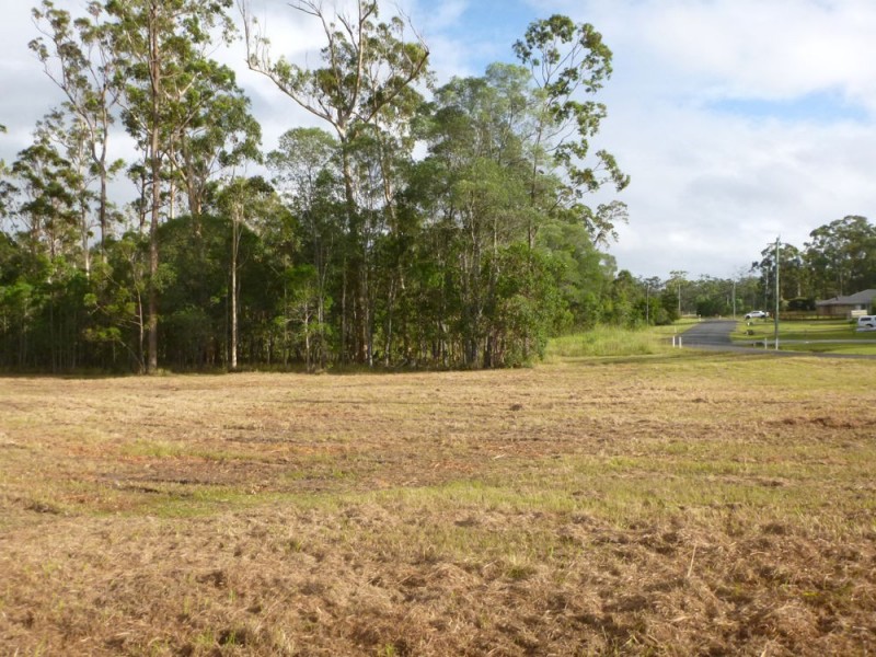 712 Pagonia Place, Woombah NSW 2469