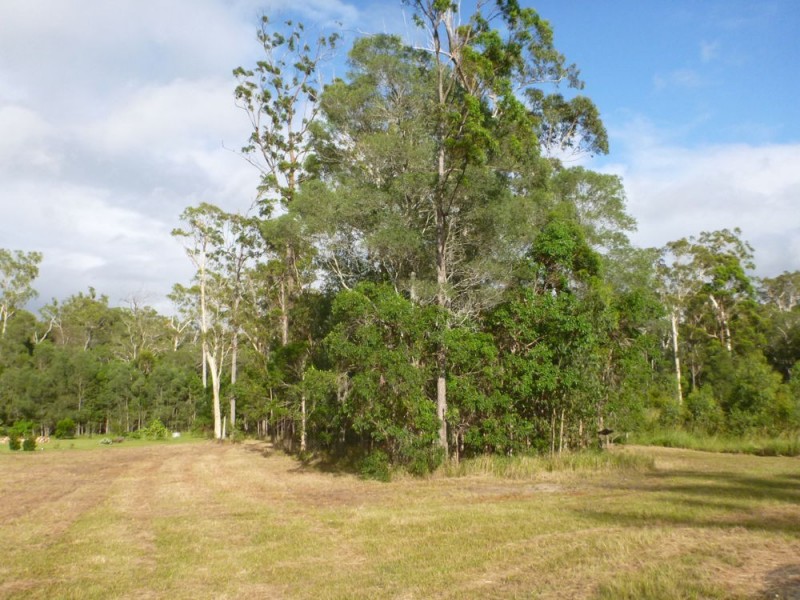 712 Pagonia Place, Woombah NSW 2469