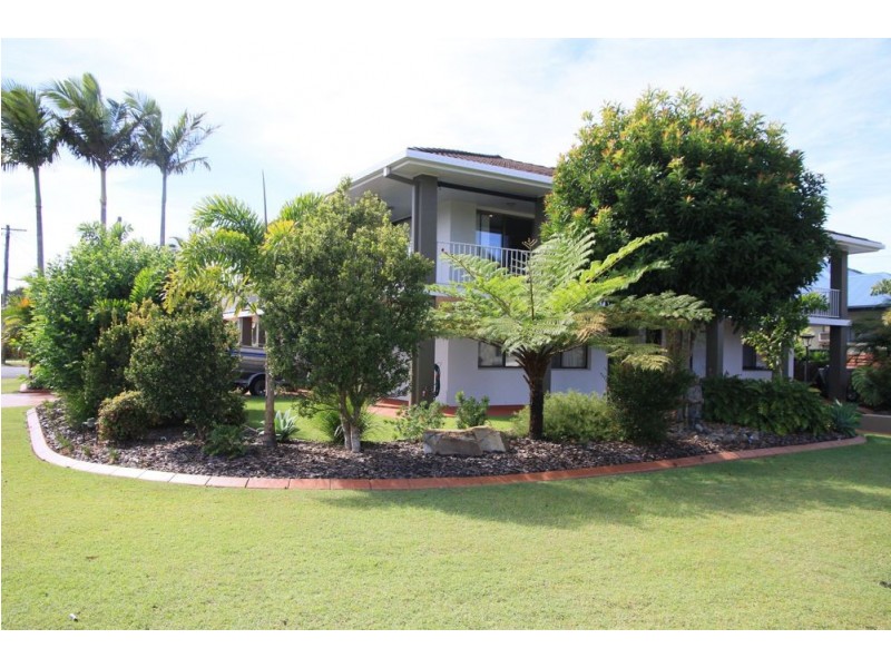 27 Loxton Avenue, Iluka NSW 2466