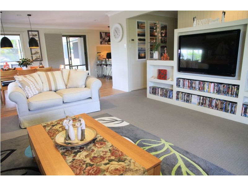 27 Loxton Avenue, Iluka NSW 2466