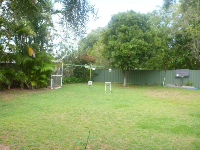 29 Ballanda Cresent, Iluka NSW 2466