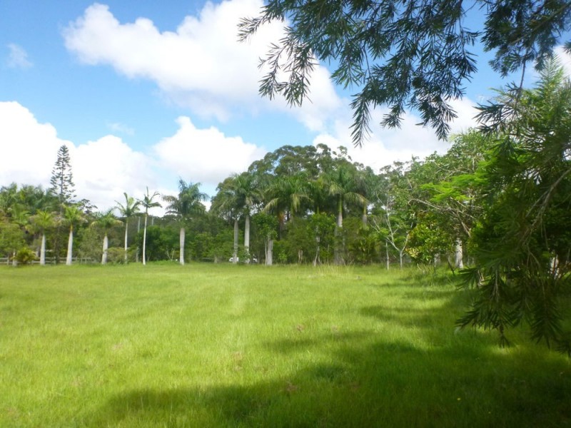 100 Emu Drive, Woombah NSW 2469