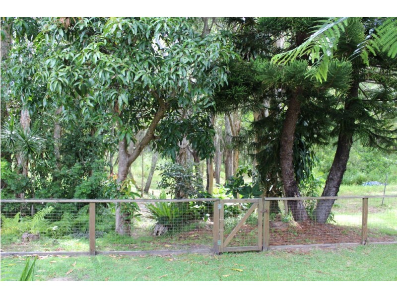 36 Sovereign, Iluka NSW 2466