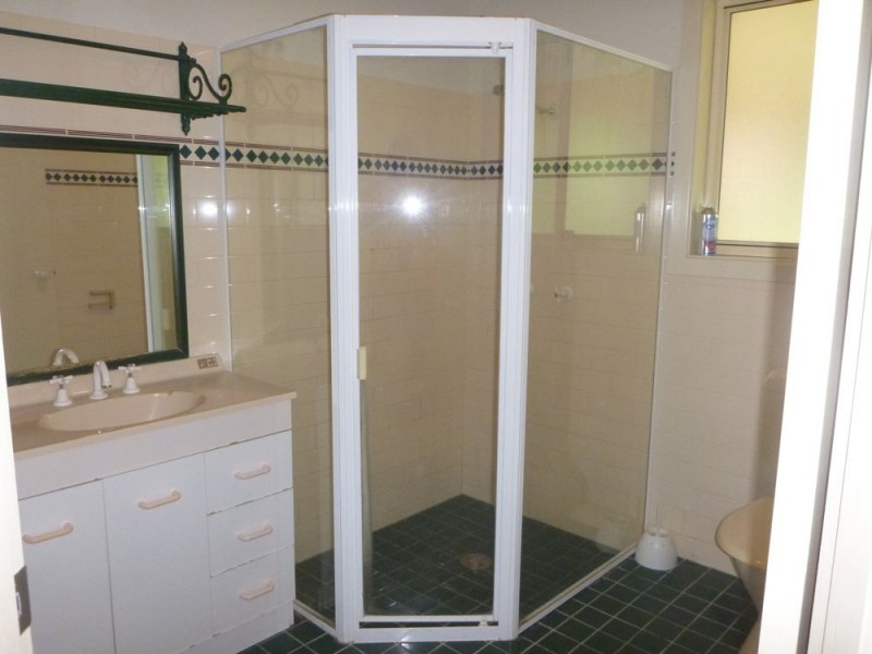 36 Sovereign, Iluka NSW 2466