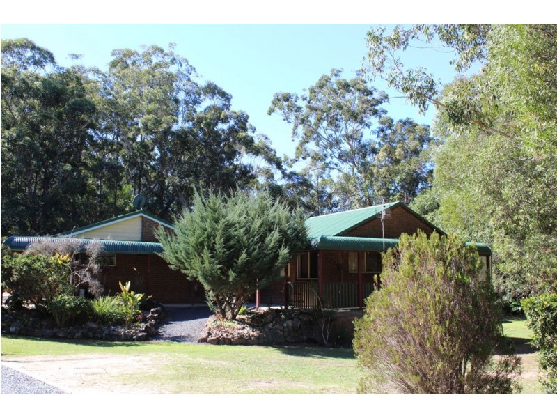 15 Emu Drive, Woombah NSW 2469