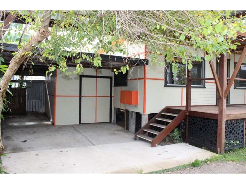 2/50 Charles St, Iluka NSW 2466