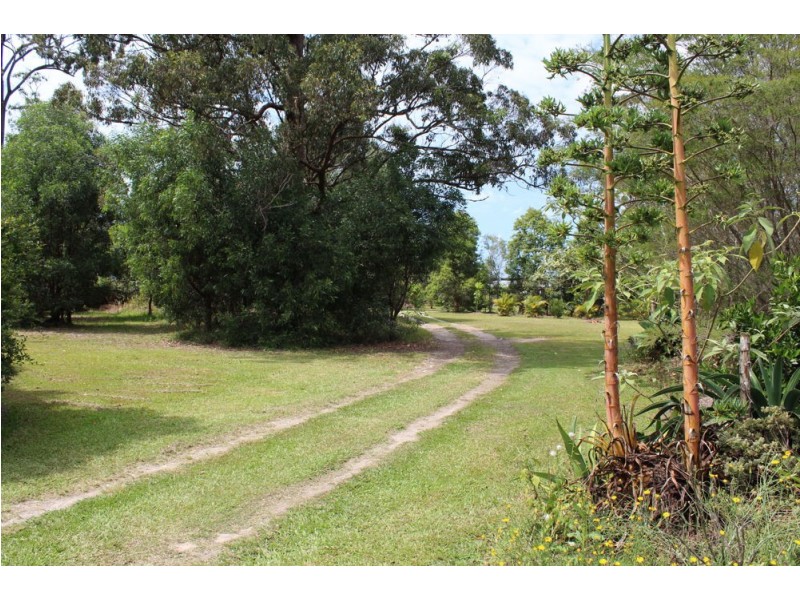 306 Iluka Road, Woombah NSW 2469