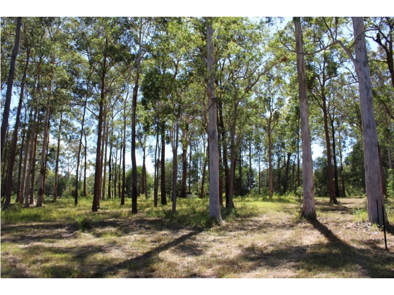 17 Fat Duck, Woombah NSW 2469