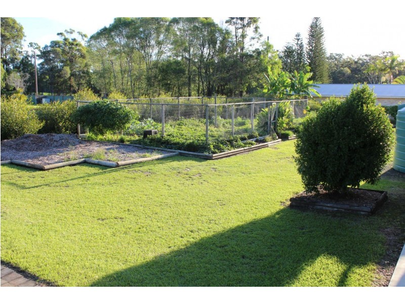 9 Ridgewood Drive, Woombah NSW 2469