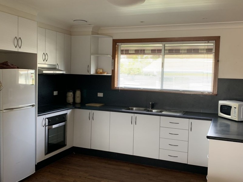 2/10 Hammond Street, Iluka NSW 2466