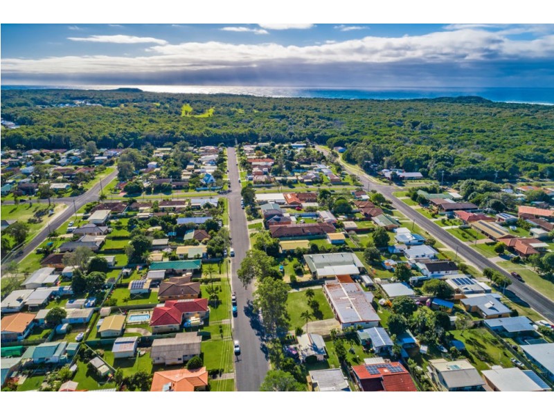 2 Hammond Street, Iluka NSW 2466