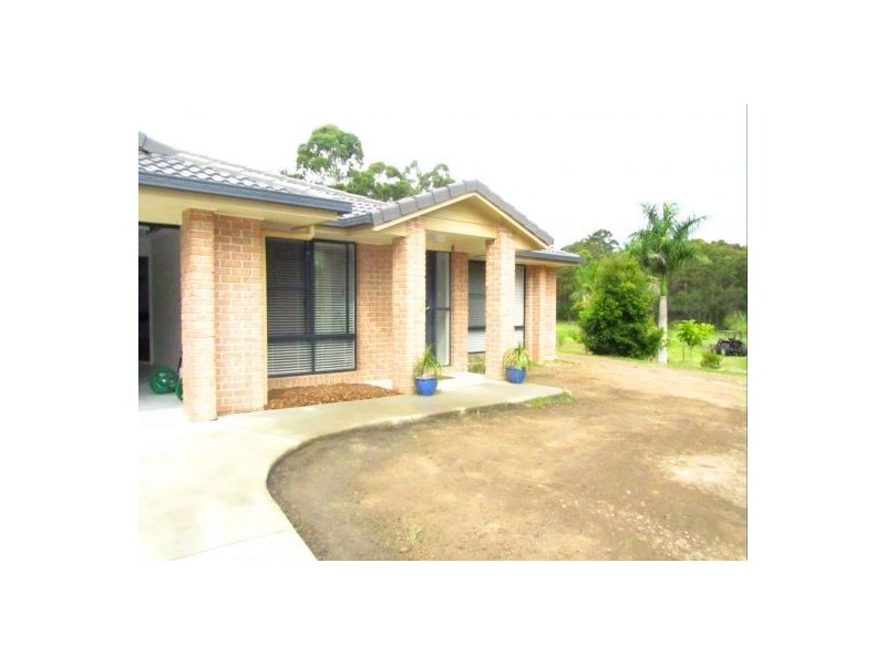96 emu drive, Woombah NSW 2469