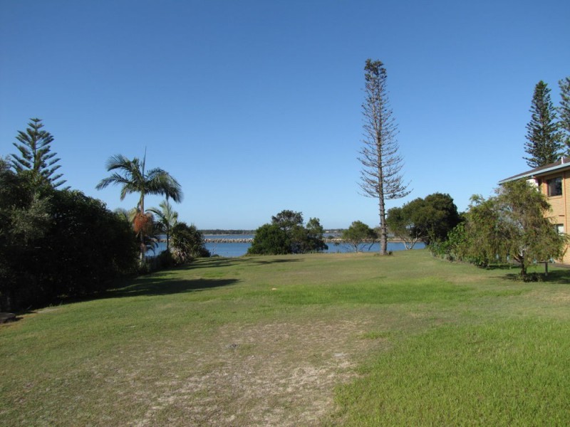 36 Queen, Iluka NSW 2466