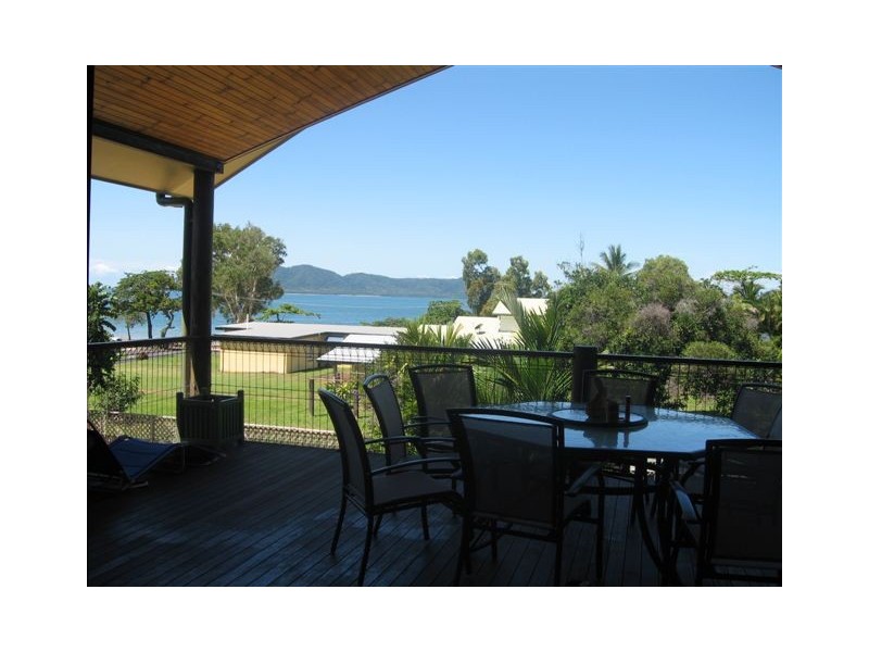 Mission Beach QLD 4852