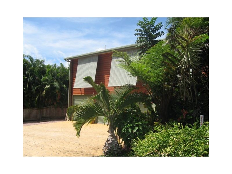 Mission Beach QLD 4852