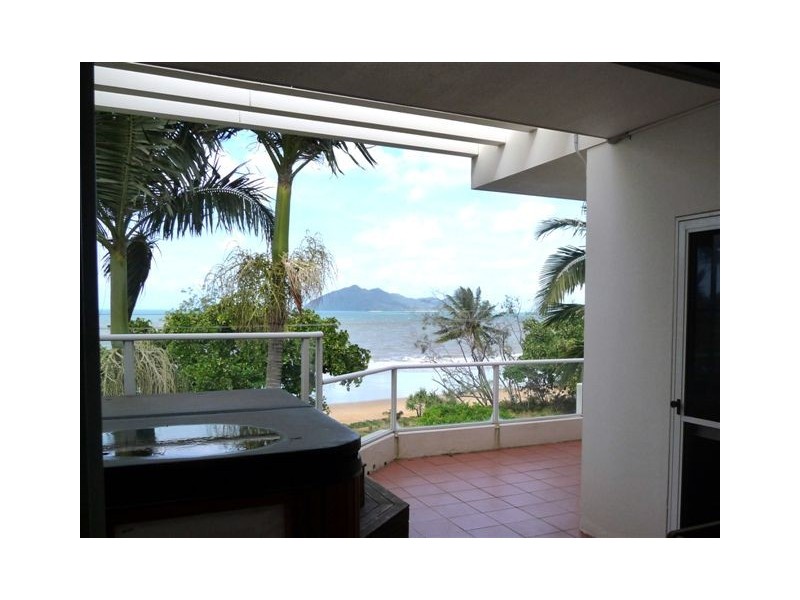 Mission Beach QLD 4852