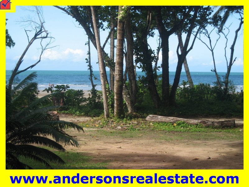 Mission Beach QLD 4852