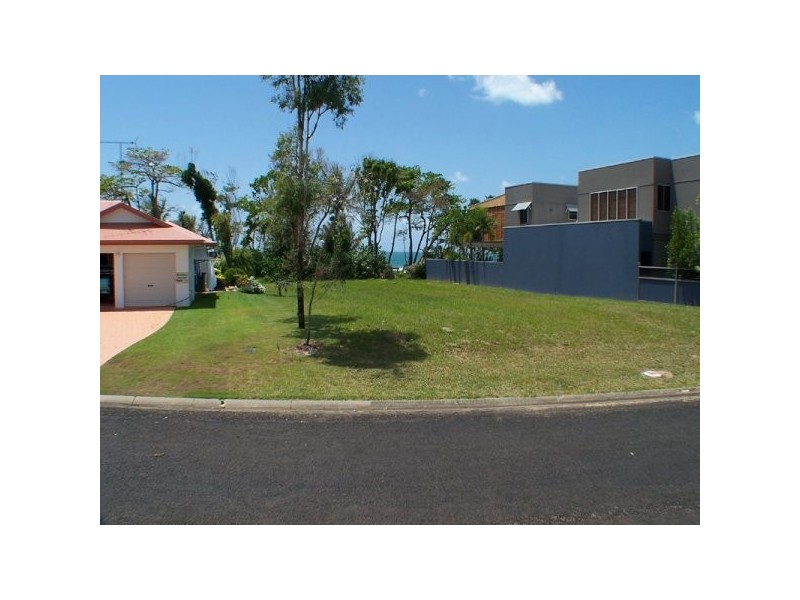 Mission Beach QLD 4852