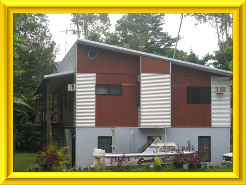 Mission Beach QLD 4852