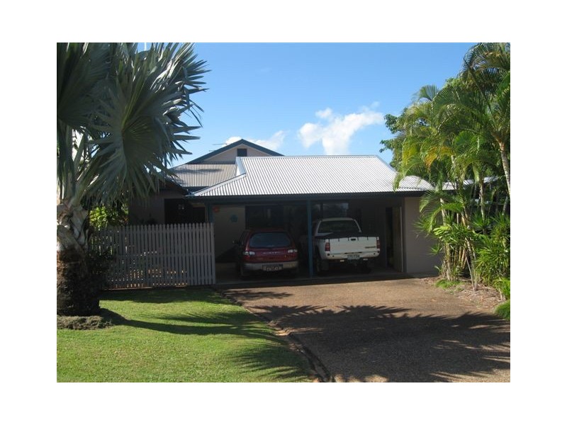 Mission Beach QLD 4852