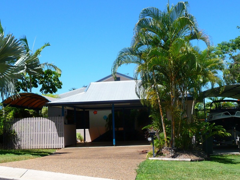 Mission Beach QLD 4852