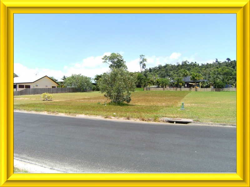 Mission Beach QLD 4852