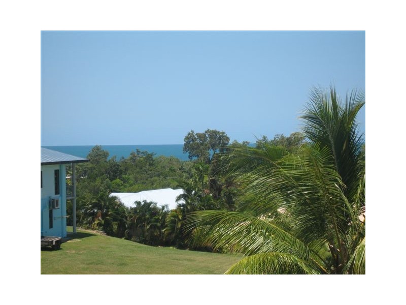 Mission Beach QLD 4852