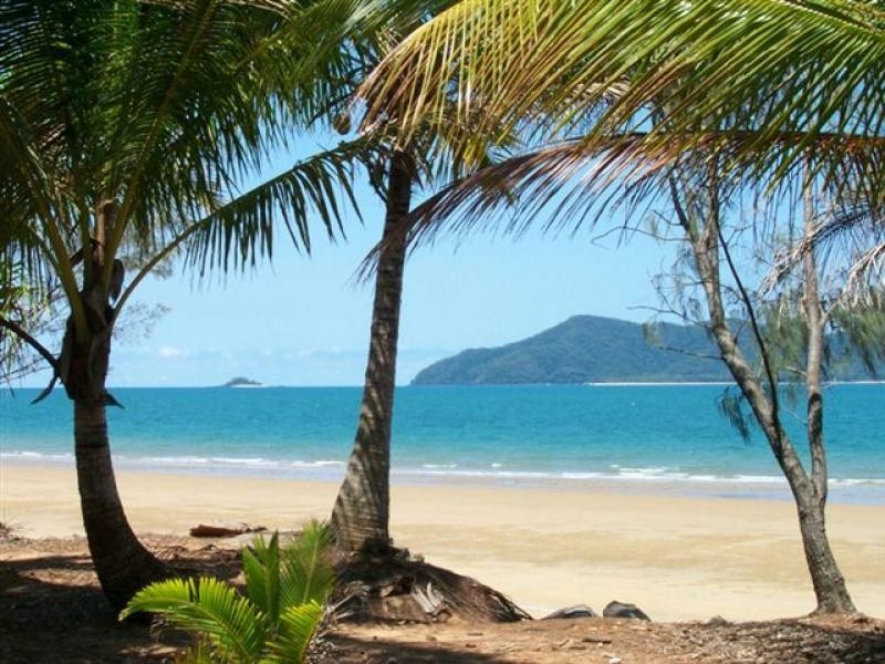 Mission Beach QLD 4852