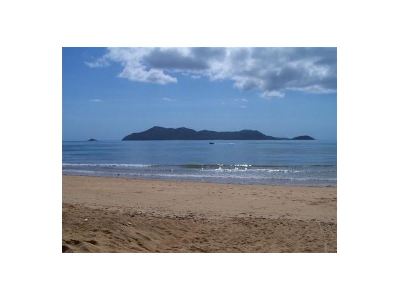 Mission Beach QLD 4852