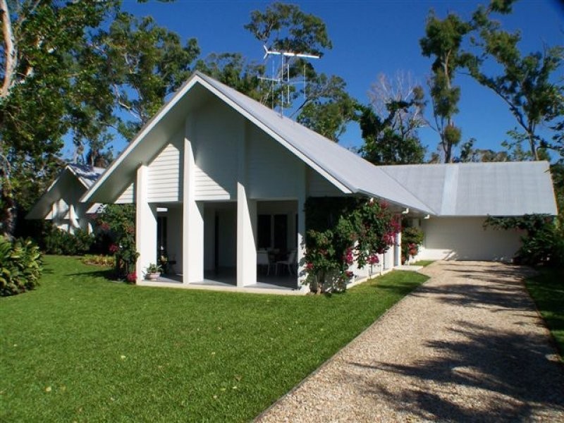 Mission Beach QLD 4852