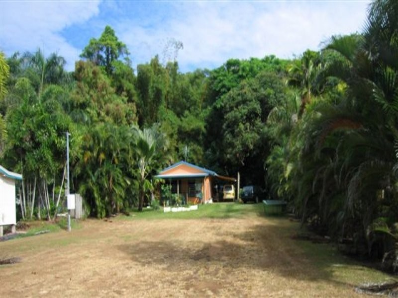 Mission Beach QLD 4852