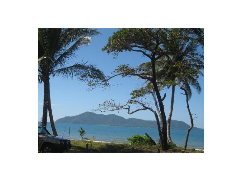 Mission Beach QLD 4852