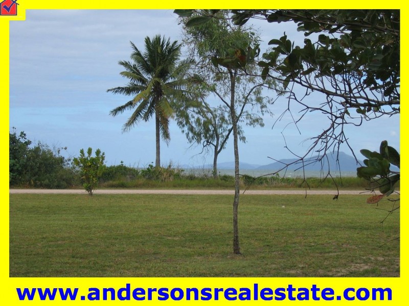 Mission Beach QLD 4852