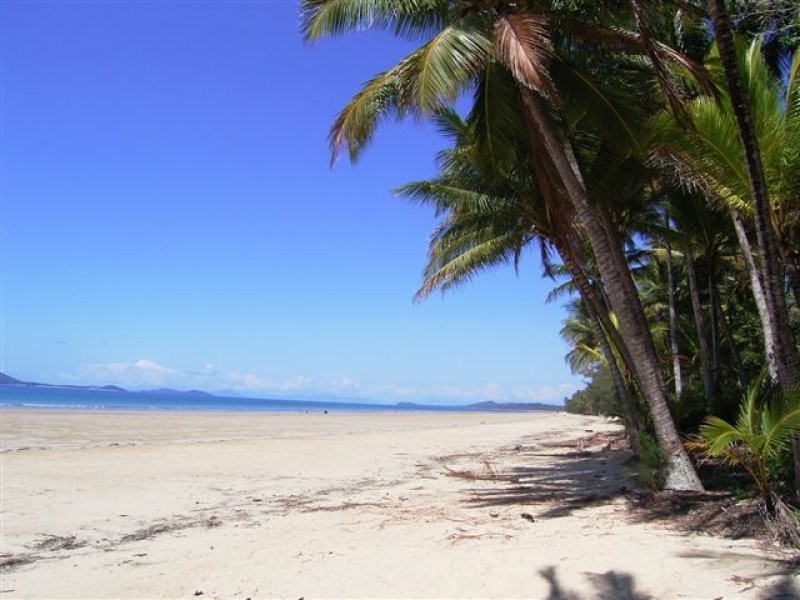 Mission Beach QLD 4852